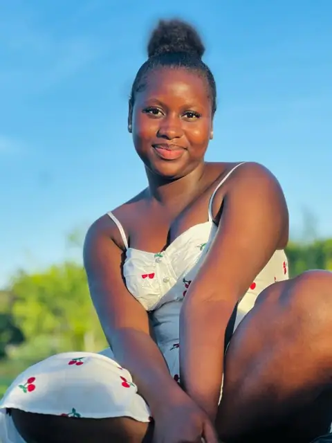 Moment de détente au soleil, au plan d’eau de Metz